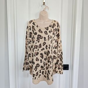Fascination Leopard Print Crew Neck Tunic Sweater Sz Small